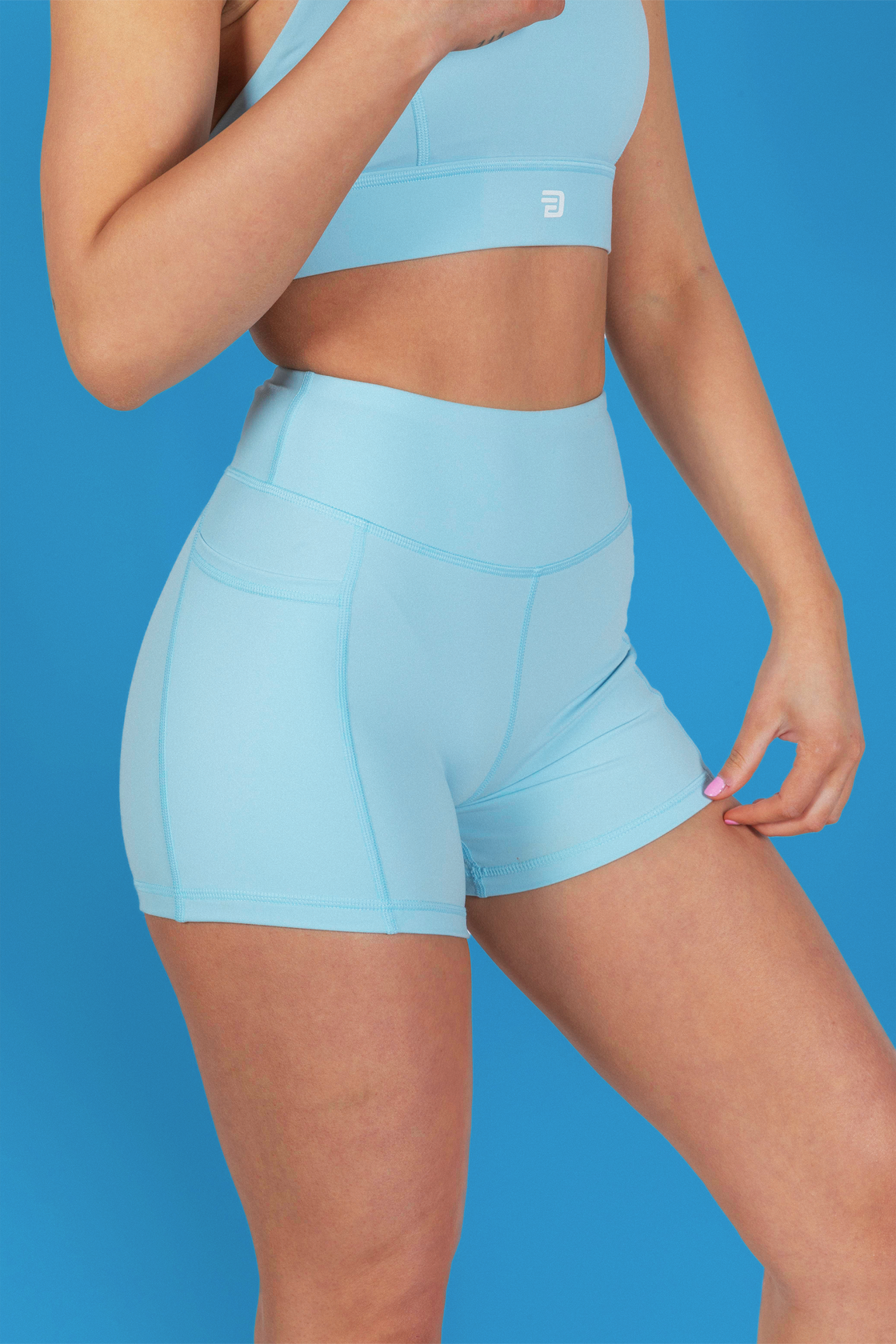 Lust Scrunch Bum Pocket - Shorts (Ice Blue)